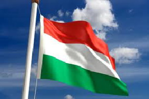 Венгрия не пускает украинцев в Евросоюз. Польская виза ей не указ